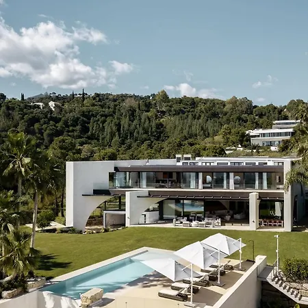 Βίλα Futura Spectacular Luxury Designer