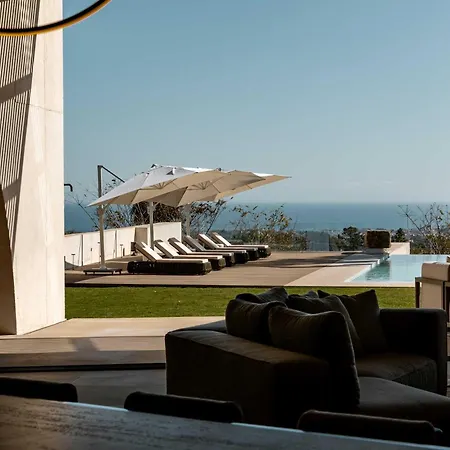 Futura Spectacular Luxury Designer *