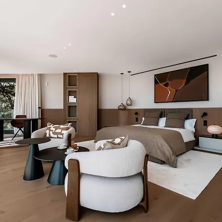 Futura Spectacular Luxury Designer Βίλα