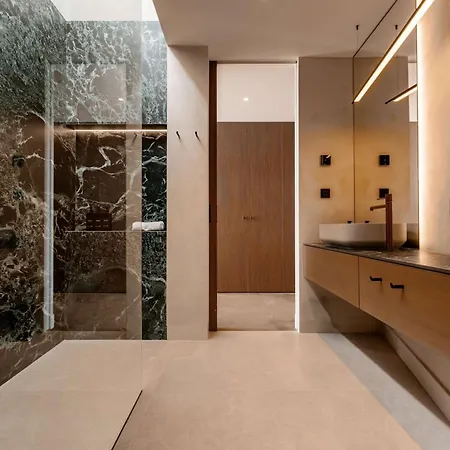 Futura Spectacular Luxury Designer Βίλα *